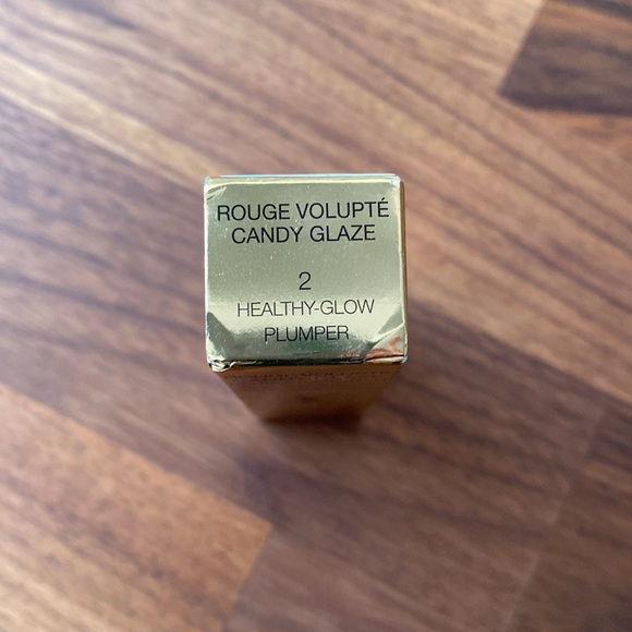 **NEW** Yves St Laurent Candy Glazed lip gloss. - Picture 2 of 4